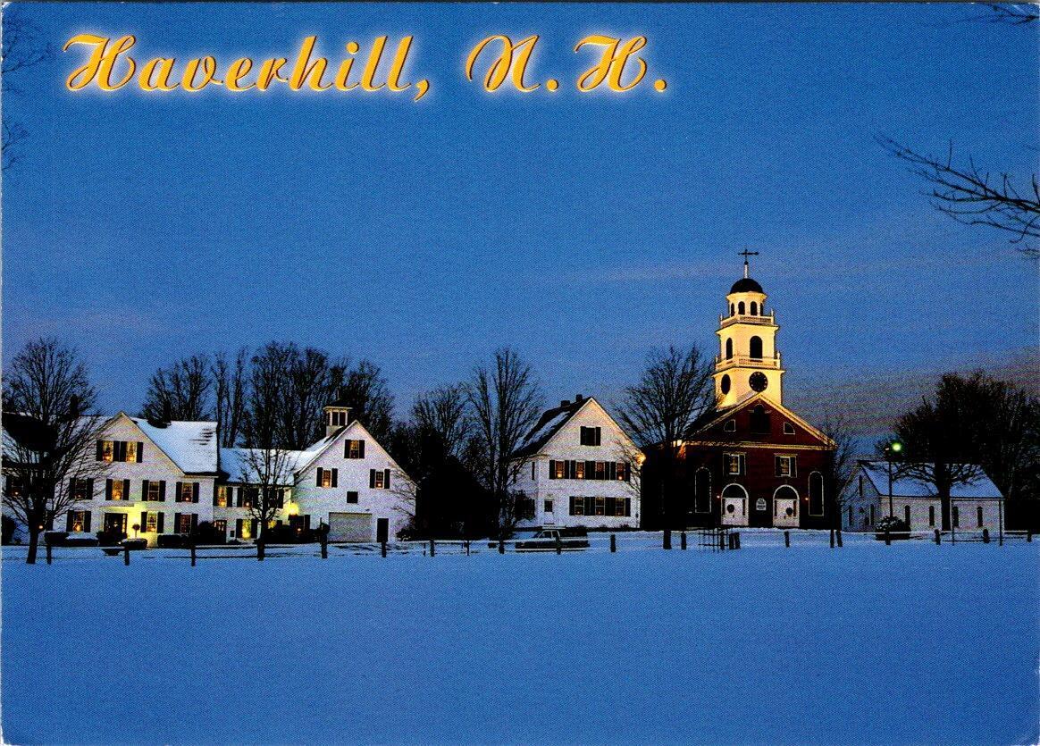 Haverhill, NH New Hampshire HOMES~CONGREGATIONAL CHURCH Grafton Co 4X6 Postcard