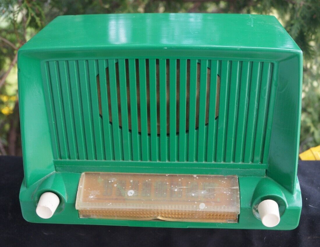 Vintage 1950s Motorola GREEN Tube Radio - Parts Repair