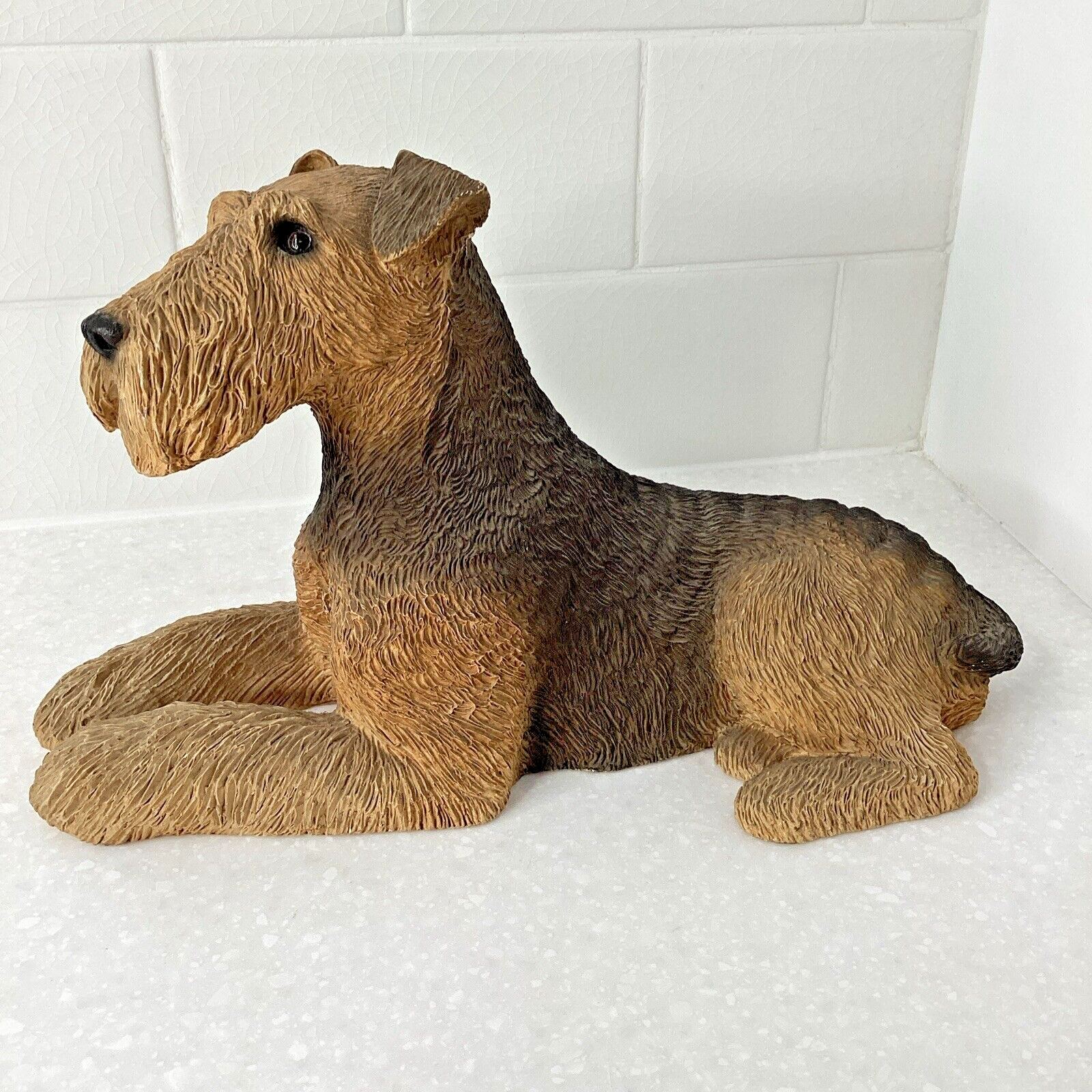 Sandicast Airedale Terrier Dog Sculpture Sandra Brue 10 1/2\