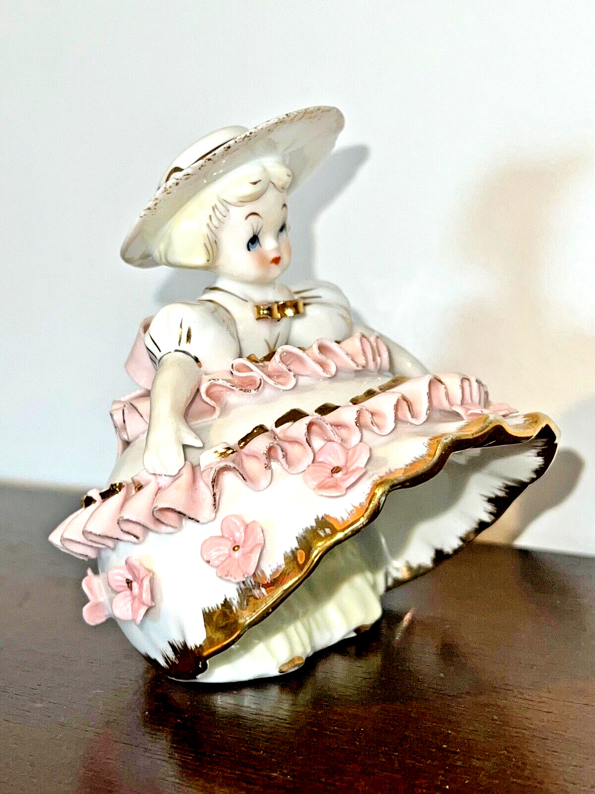 EXCELLENT Vintage 1950s Signed GEO Z LEFTON Ceramic BLOOMERS GIRL Figurine JAPAN