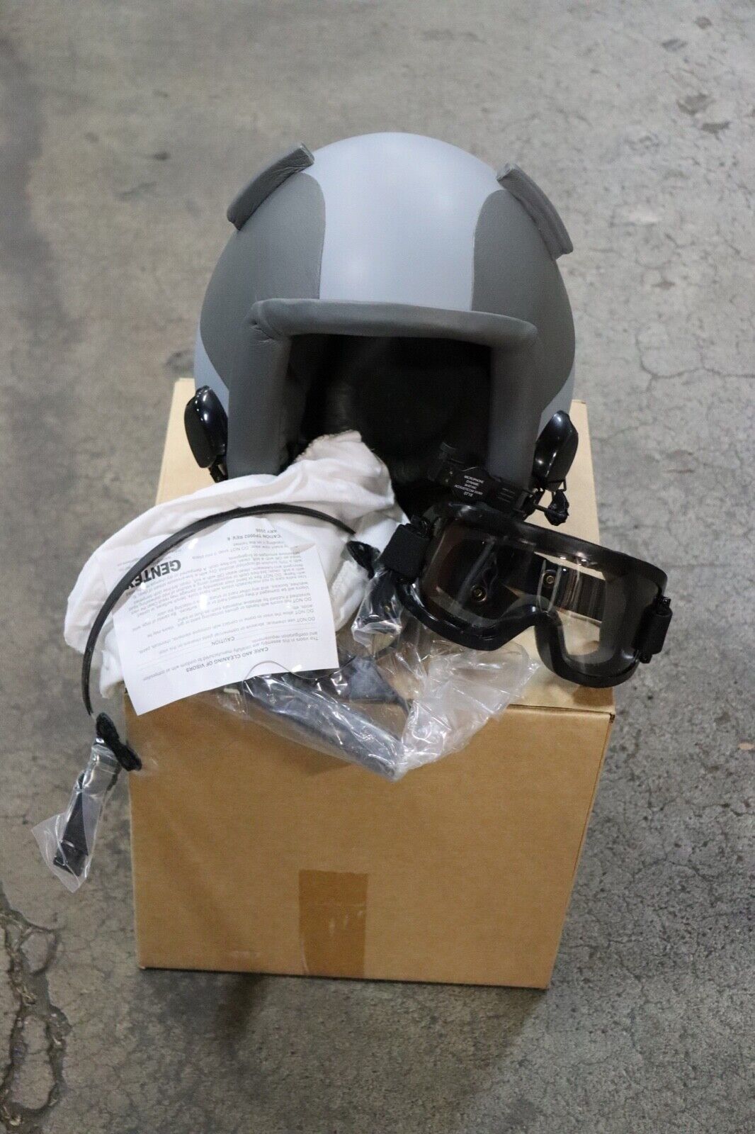 NEW Gentex US Military HALO HAHO Parachutist Flight Helmet XL G022-4602-06