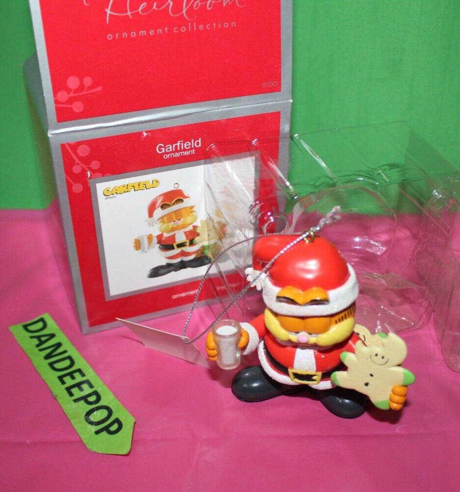 Carlton Heirloom Santa Garfield With Cookie Christmas Holiday Ornament 070D