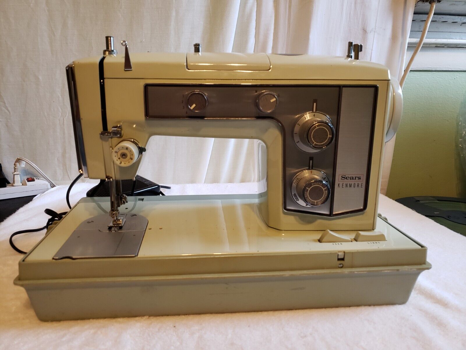 Vtg 1960s Near Mint Sears Kenmore Sewing Machine Model 158-18022  MADE IN JAPAN 