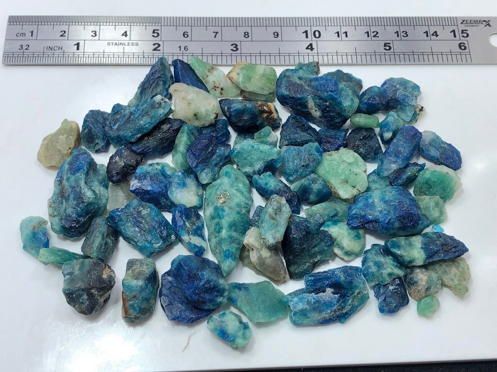 525 Carat Natural Rare sodalite crystals greenish blue colour From Afghanistan