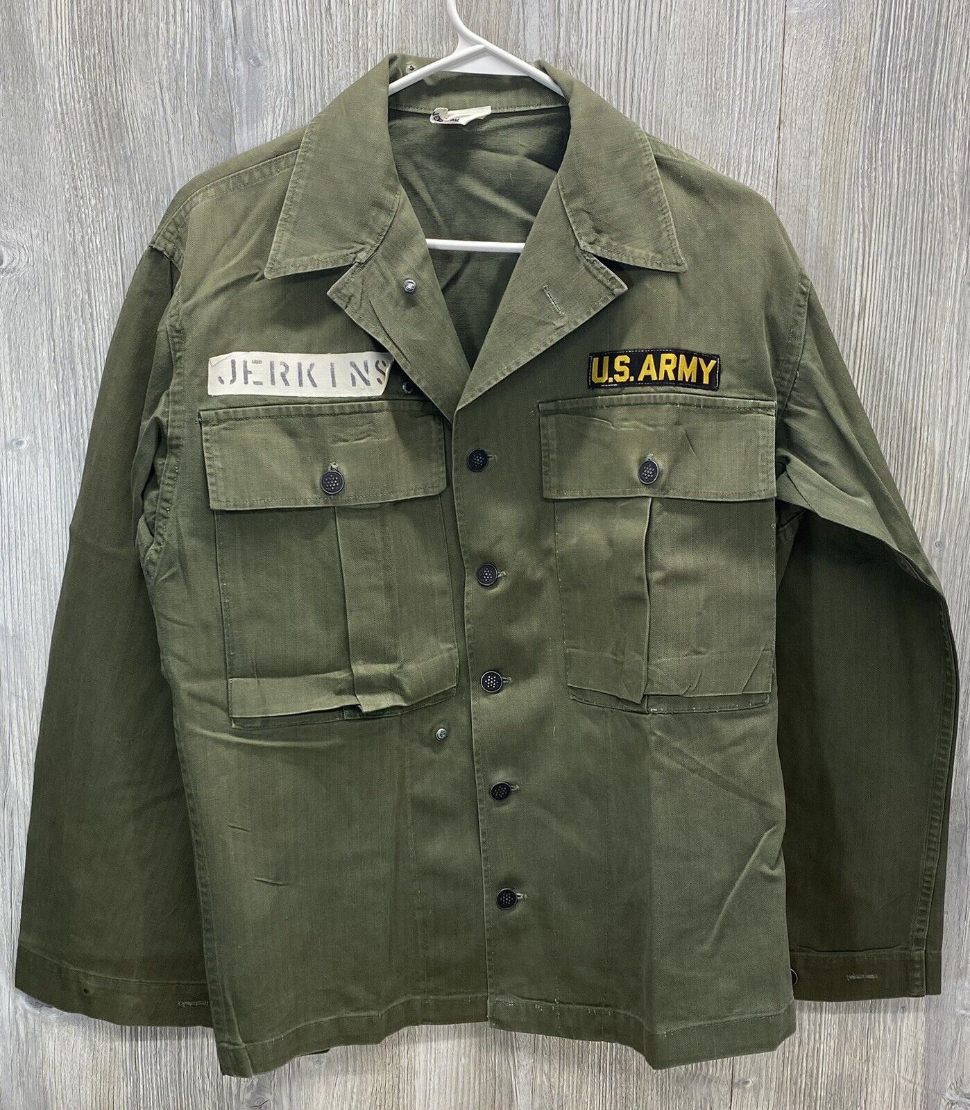 Vintage WW2 Korean War Era HBT Herringbone Twill Army Jacket 13 Star Buttons