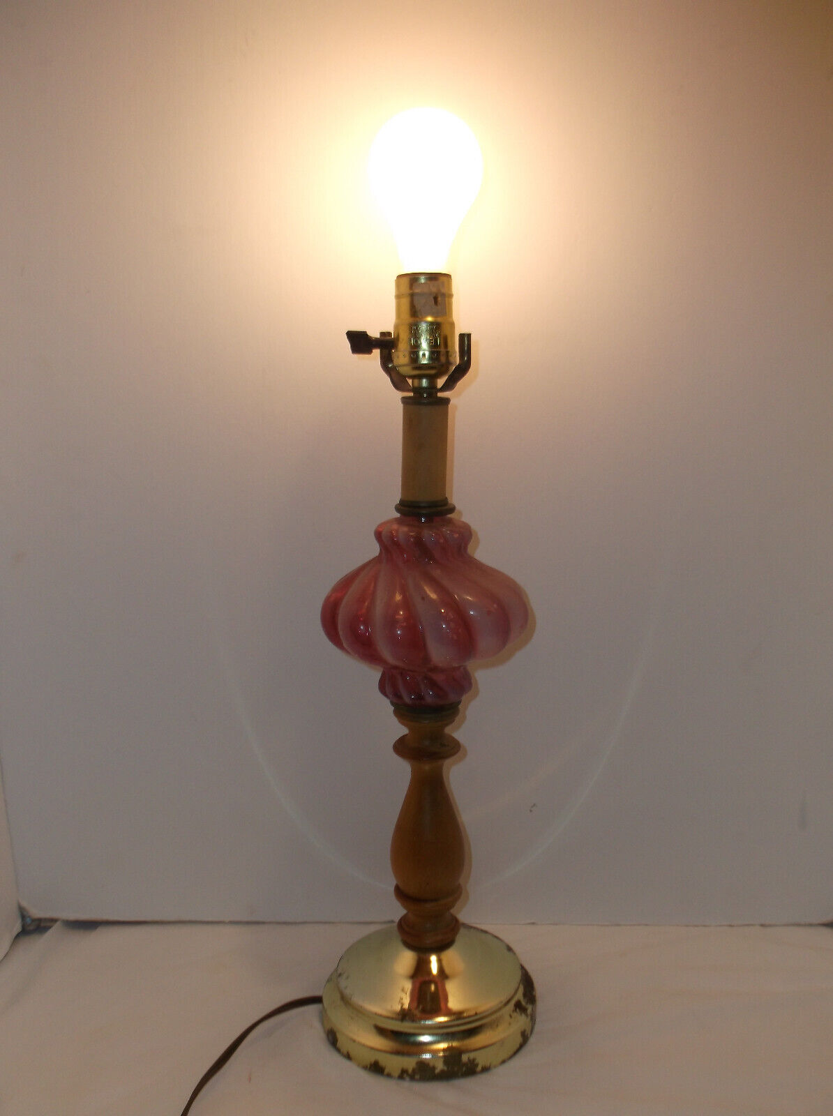 VINTAGE CRANBERRY SWIRL FLASH GLASS Table Lamp Glass, Wood & Brass