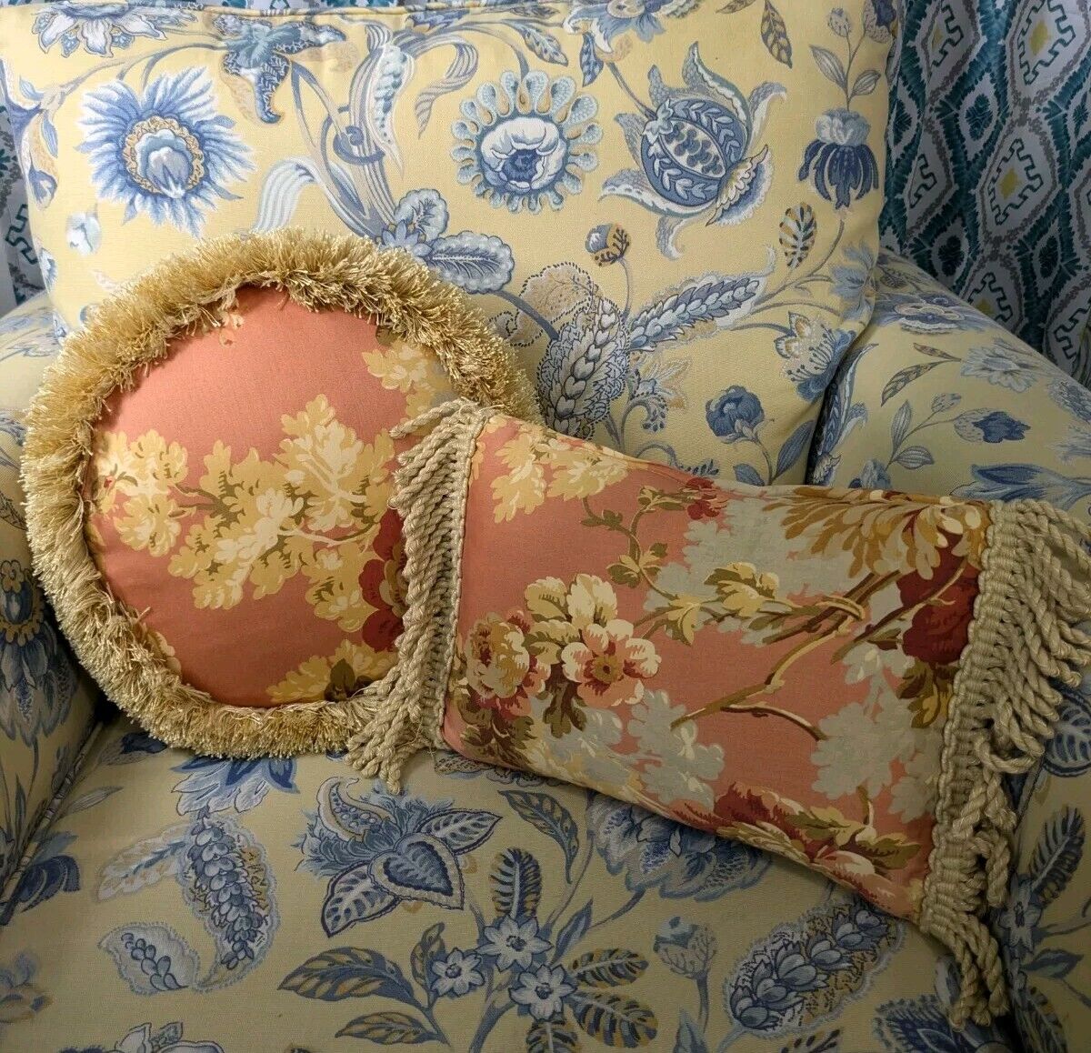 Pair Of Vintage Pink Gold Silky Throw Pillows Bullion Fringe Round Boudoir 