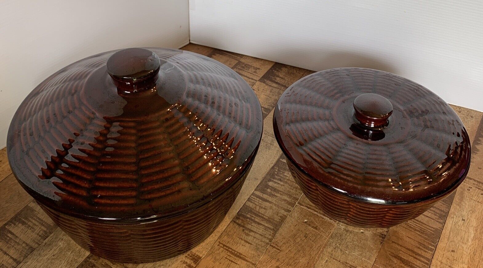 Vintage Heirloom Stoneware Covered Casserole Dish Basketweave Pair 808 & 802
