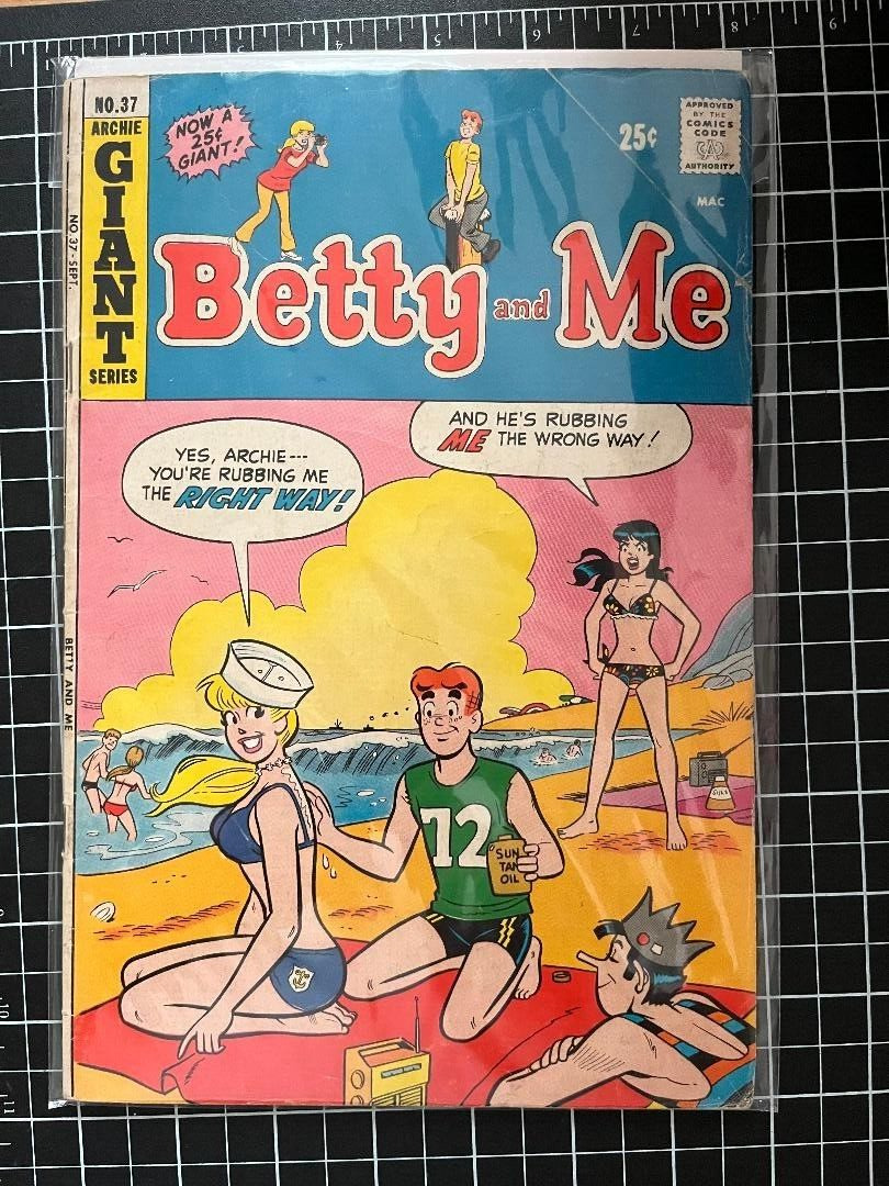 Betty And Me #37 No grade please see picture closely Bikini Beach, Inuendo Cover