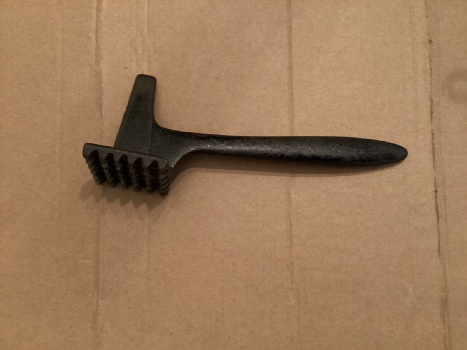 Vintage 1900’s Cast Iron Meat Tenderizer/Ice Chipper