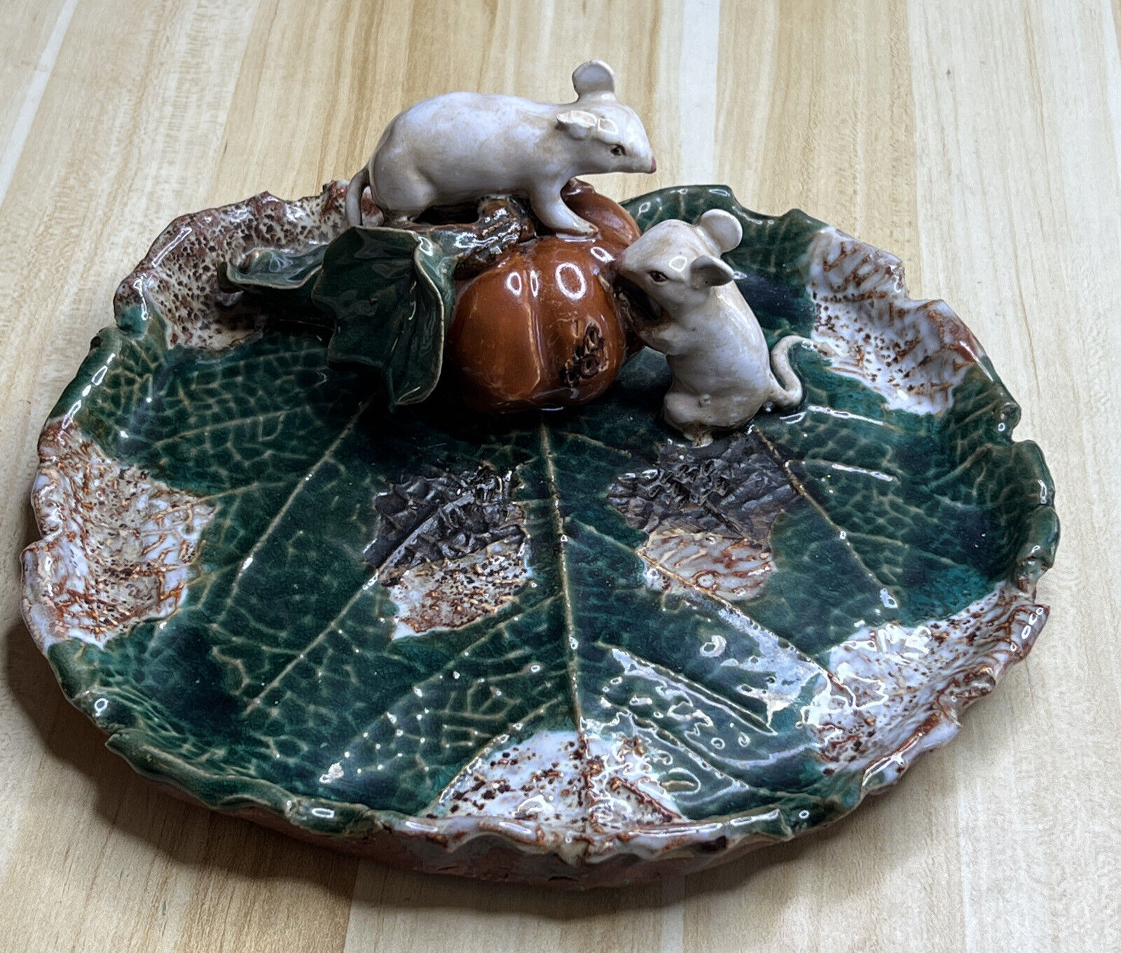 VTG Majolica Pumpkin And Mouse Tray Plate, heavy