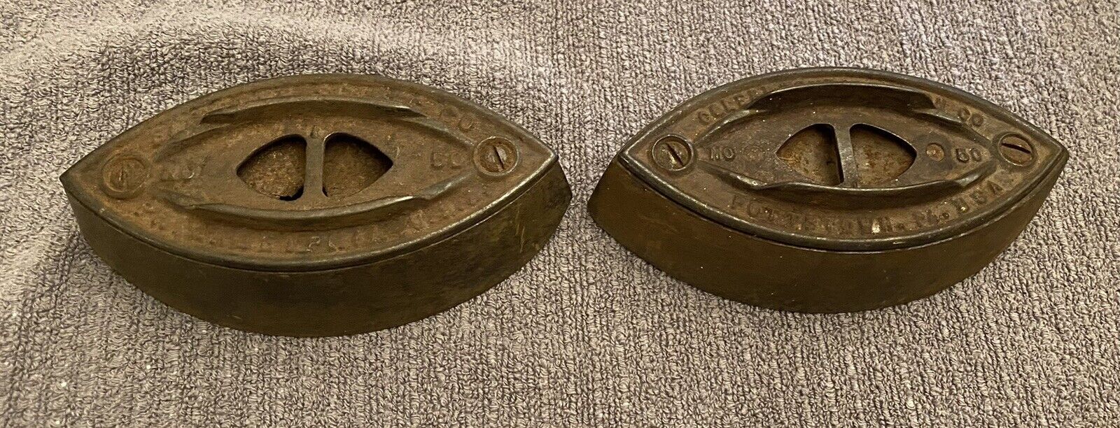 Antique Pair (2) Colebrookdale & Enterprise Sad Irons No 50 USA No Handles