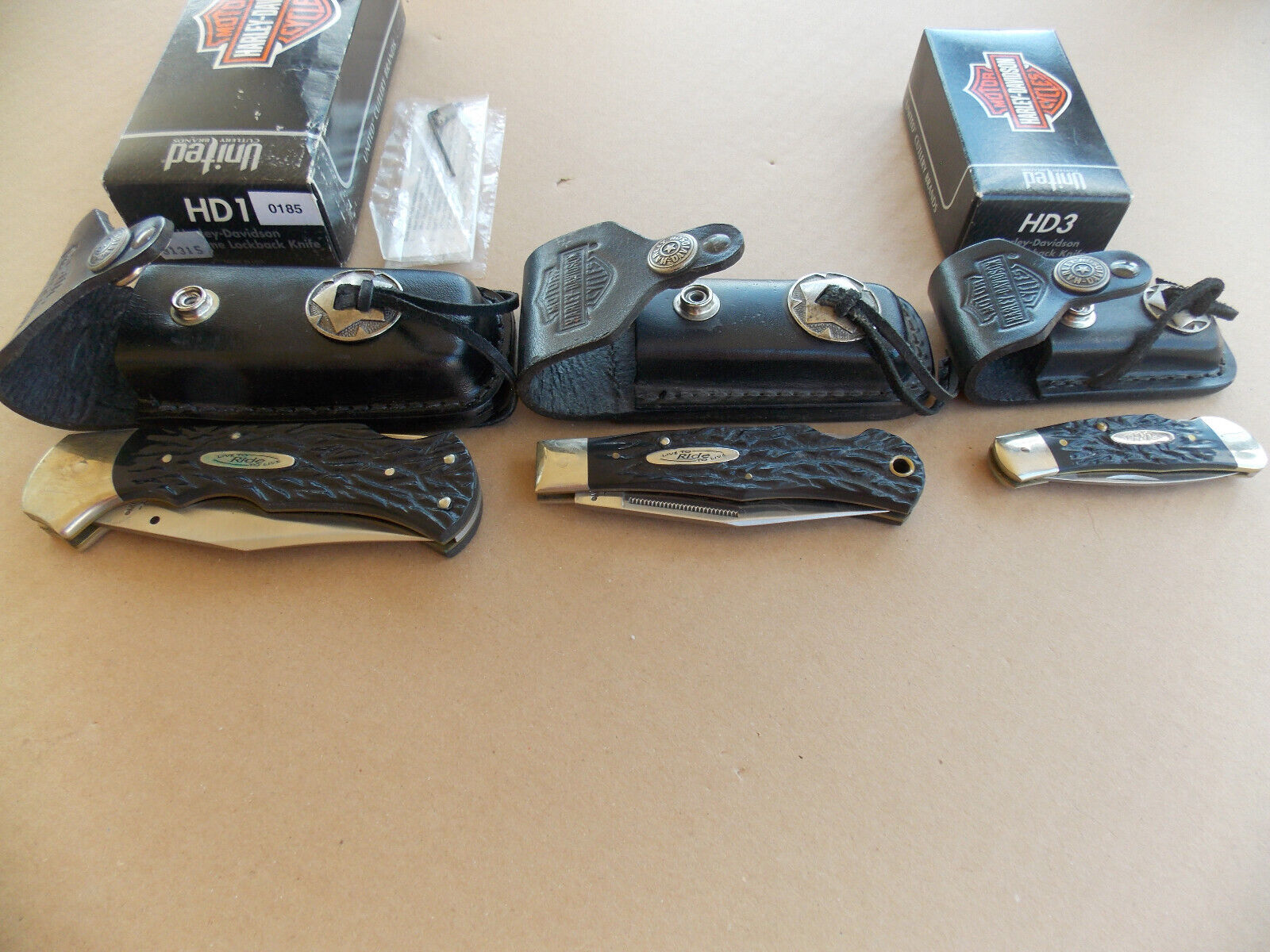  HARLEY DAVIDSON  KNIFE  1998 THREE KNIFE COLLECTORS SET -  HD-1, HD-2, HD-3 