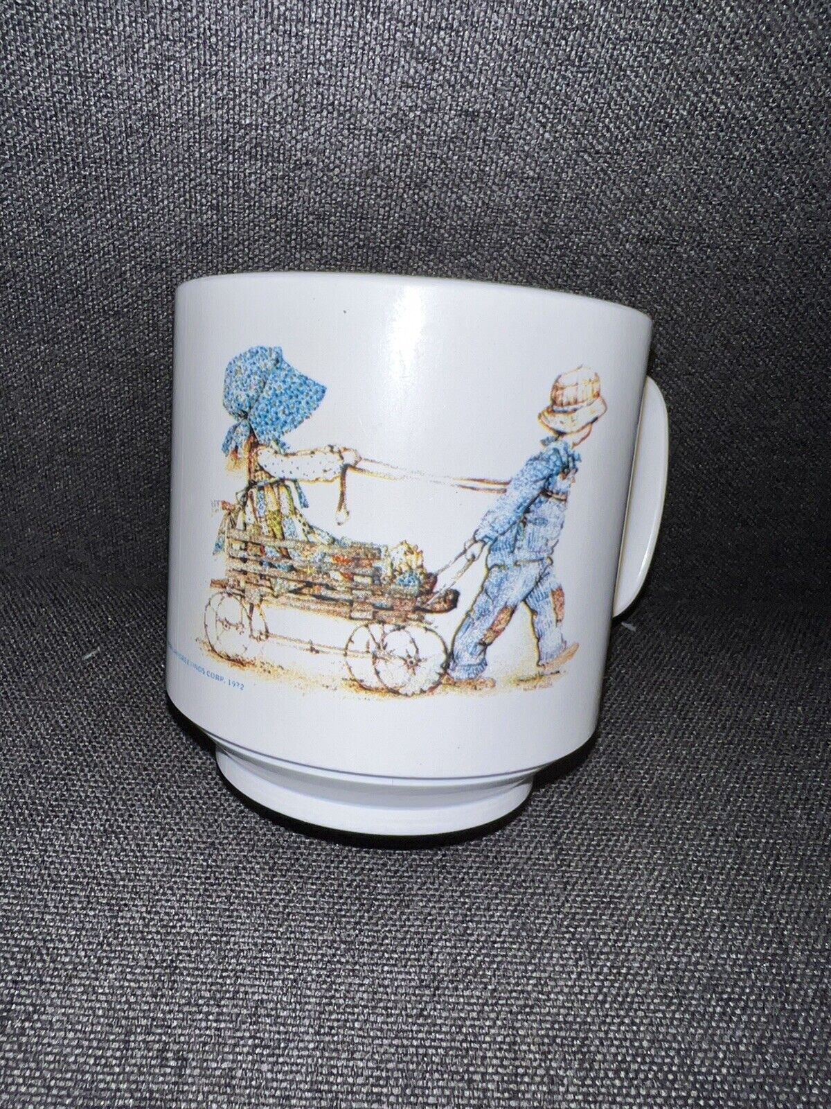 Vintage Oneida Ware 4309 Plastic Holly Hobbie Cup