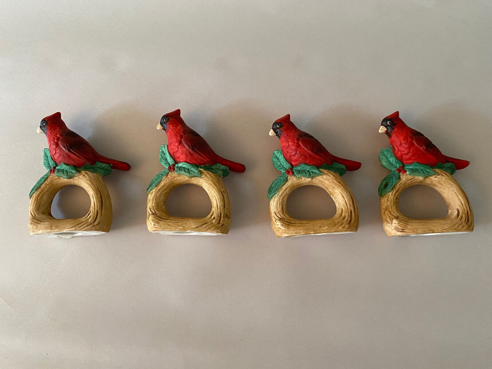 4 Vintage Cardinal Napkin Rings