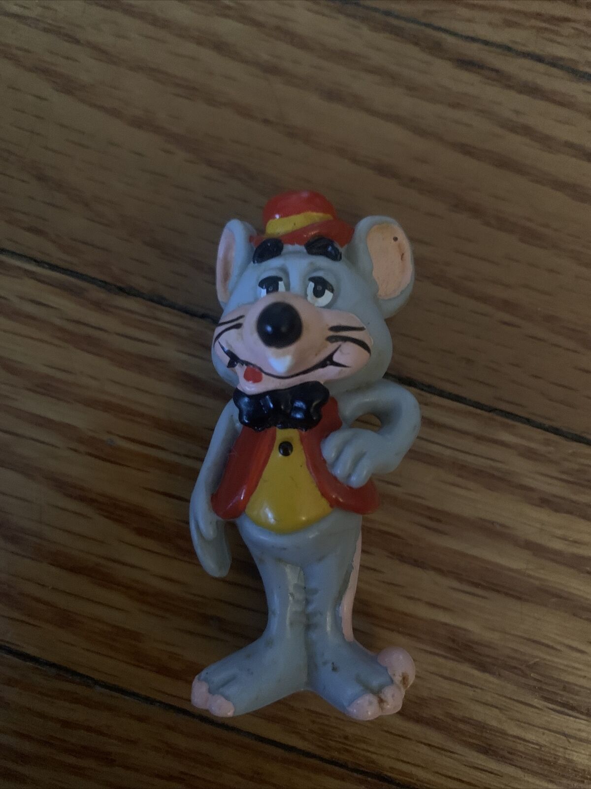 Vintage 1983 Chuck E. Cheese Pizza Time Theater PVC Figure Toy Cake Topper 