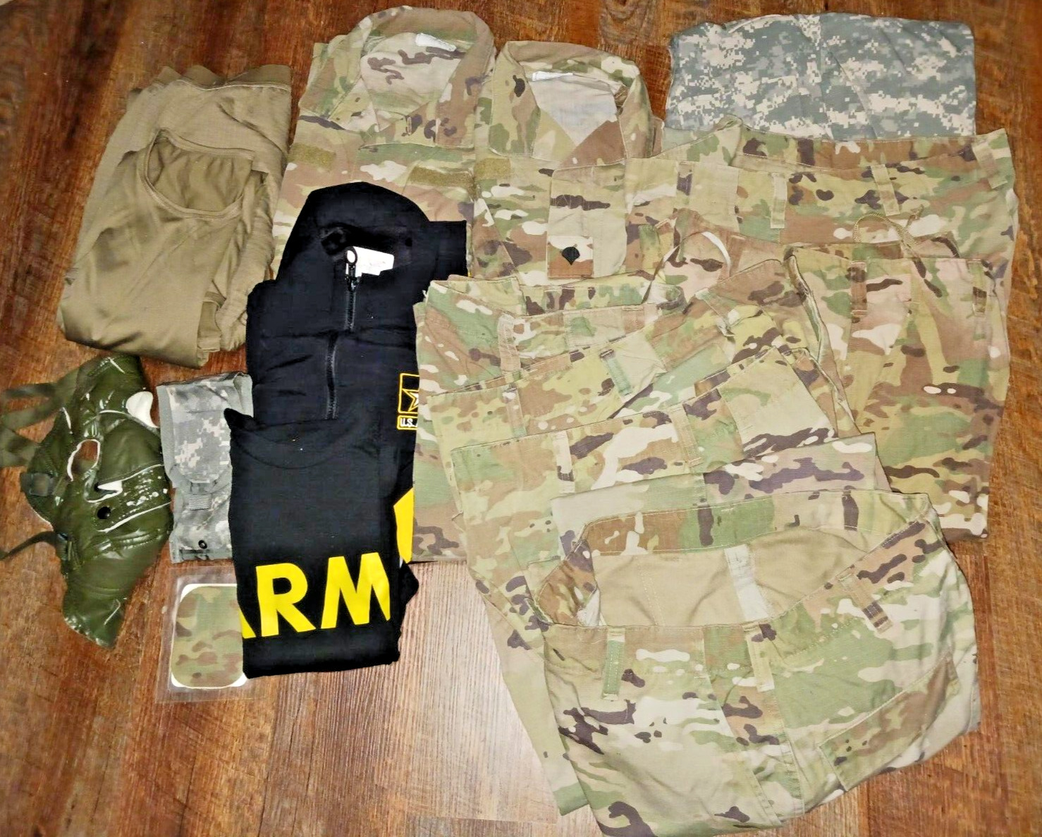 LOT of US Army Uniforms ACU OCP/UCP Multicam Various Sizes
