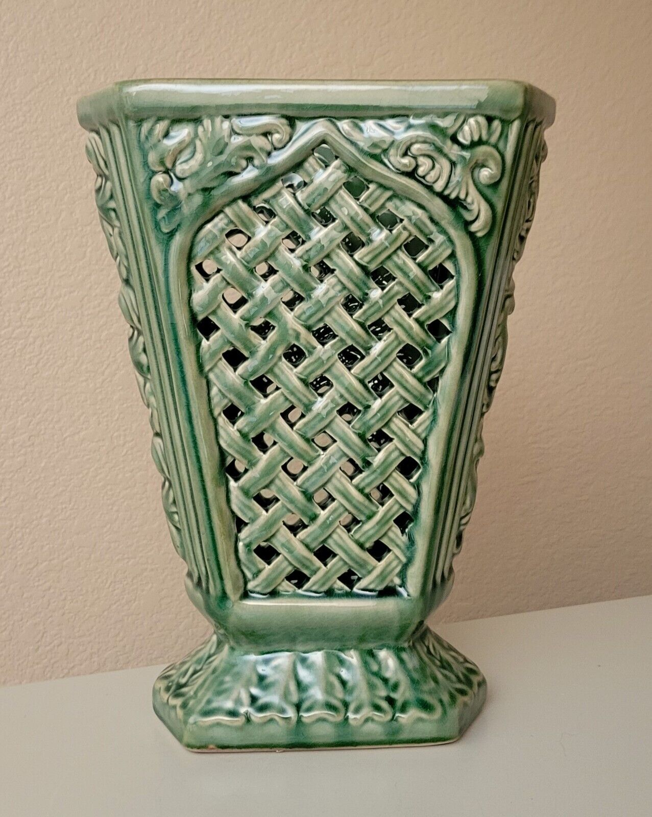 Majolica Pottery Glazed Green Lattice Open Work Vase 10 7/8'' Vintage