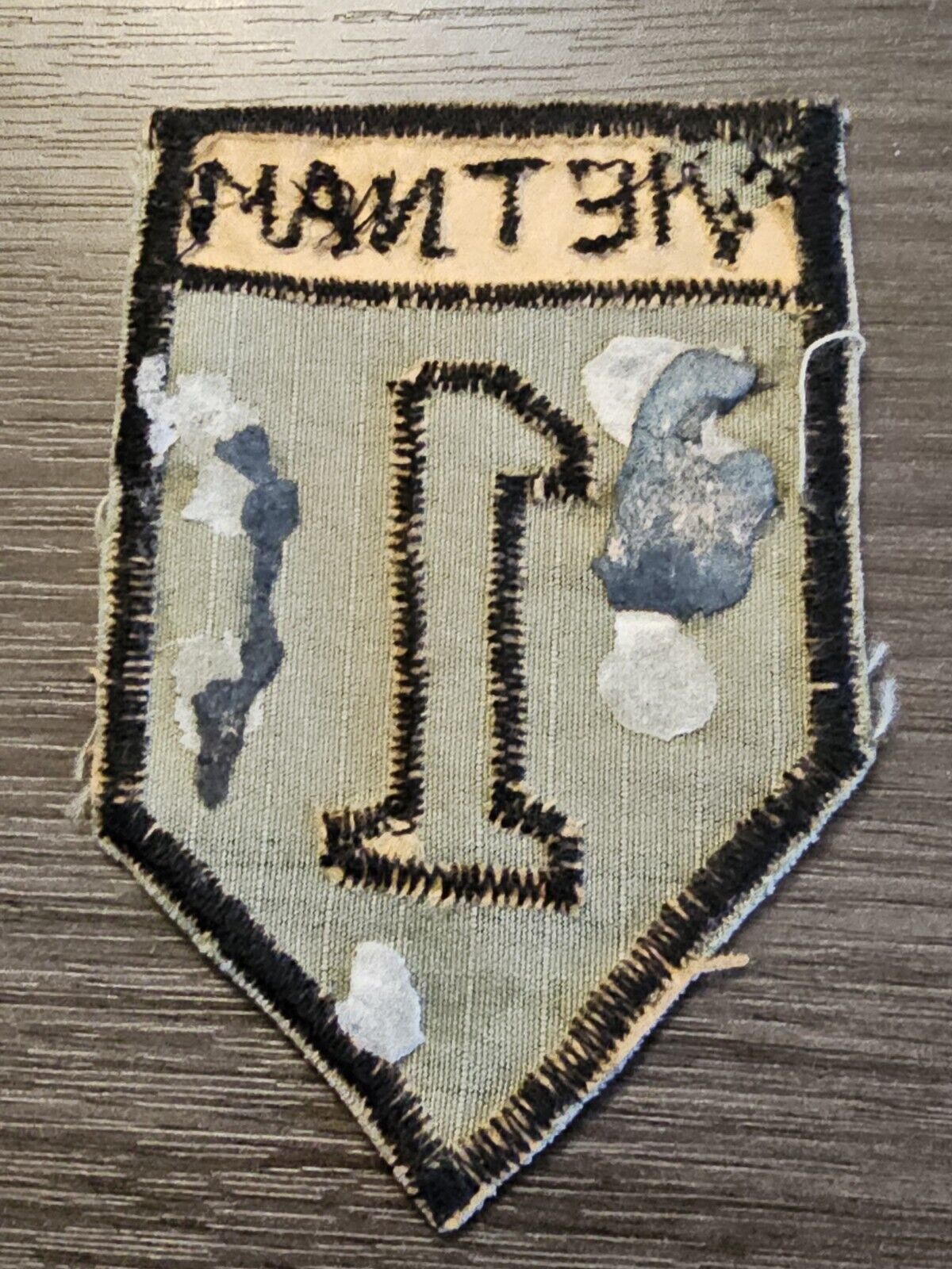 1960s Army Vietnamese Made 1st Infantry Division Camo Patch L@@K Paper Backed