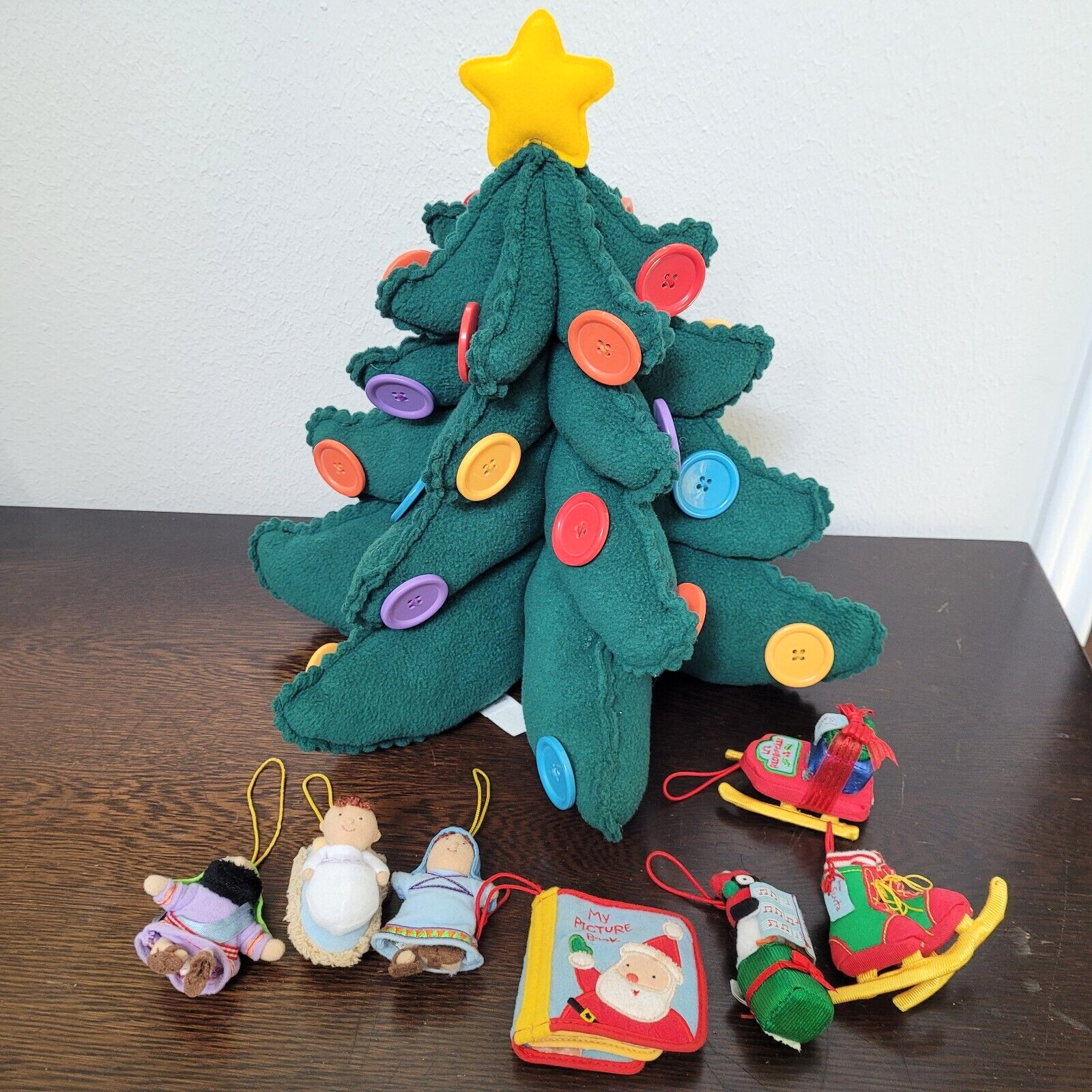 Hallmark Keepsake Kids My Very Own Christmas Tree Button Felt Plush 7 Ornaments