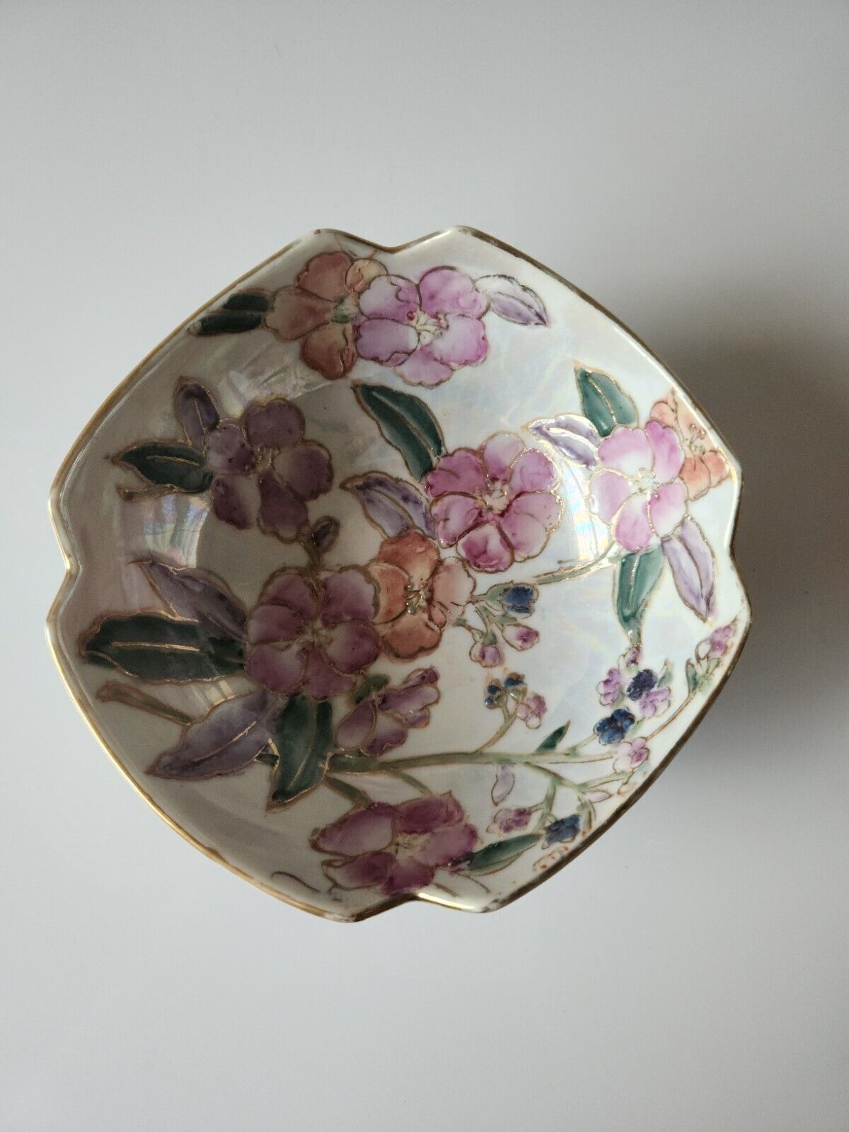 Vintage C&F Enterprises Hand painted Chinese Porcelain Bowl with Gold Trim