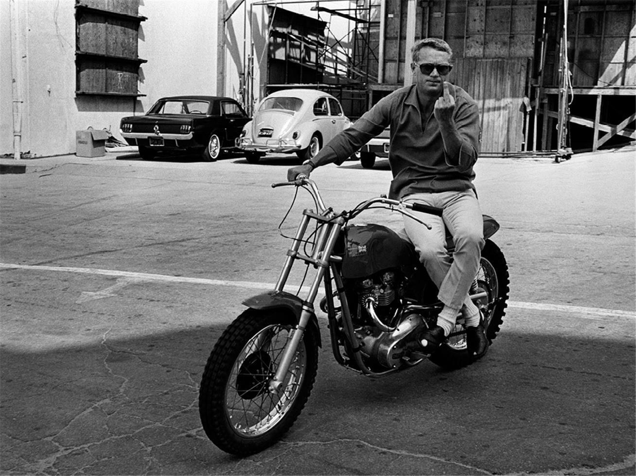 Actor Steve Mcqueen Sitting Motorcycle Flipping Middle Finger Photo 11\