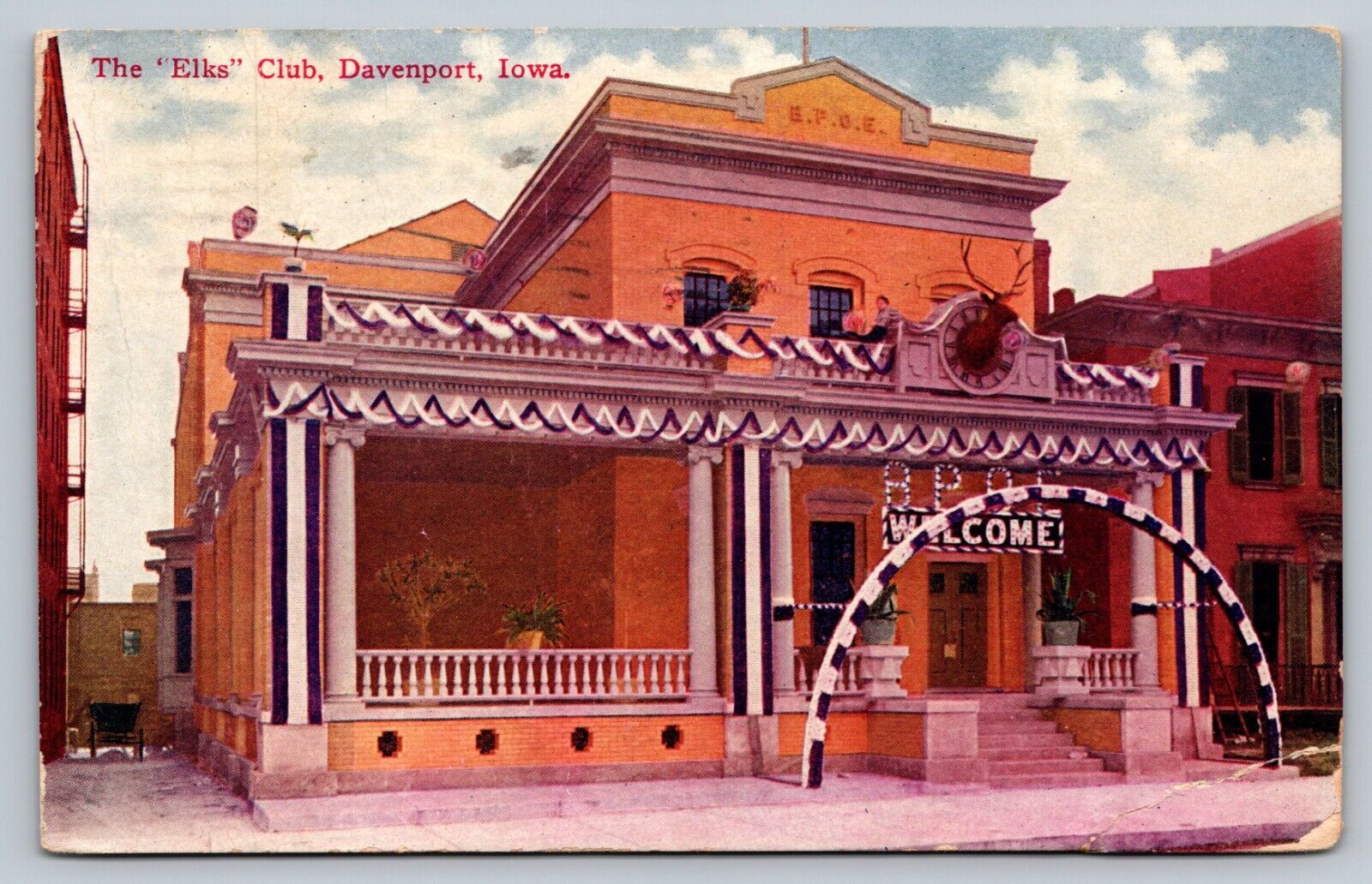 IA Postcard The Elks Club Building View From Street - Davenport, Iowa