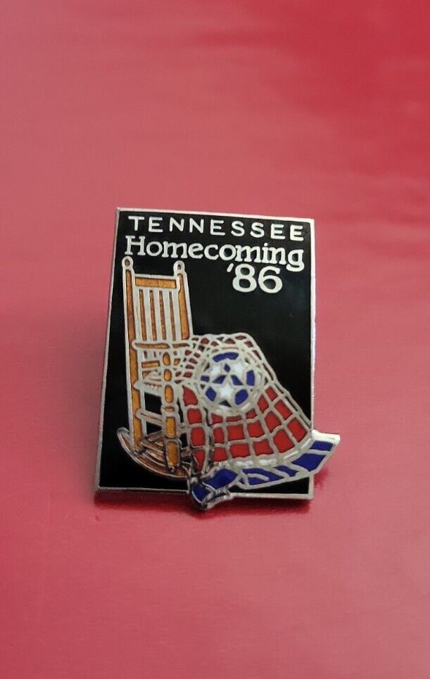 Vintage Tennessee Homecoming 1986 Lapel Pin Rocking Chair Blanket