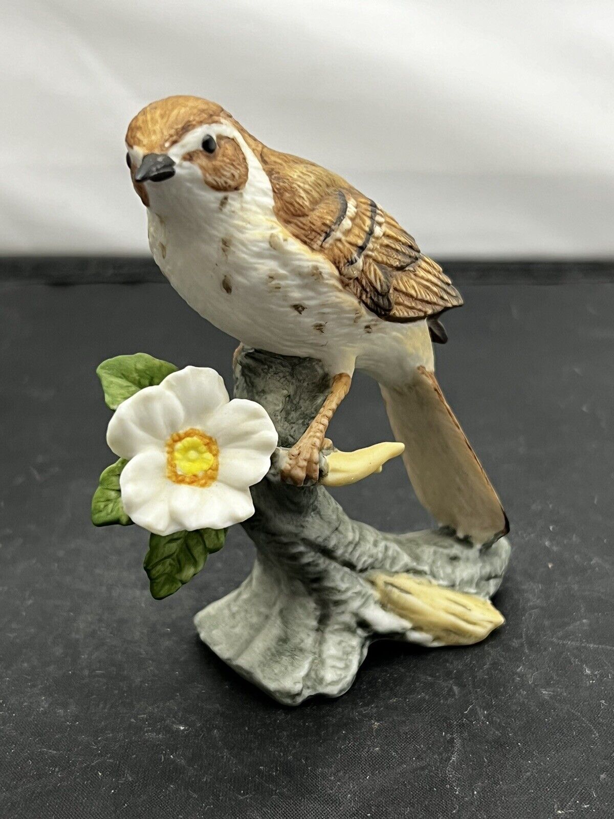 Vintage COR Brown Thrasher Cherokee Rose Figurine