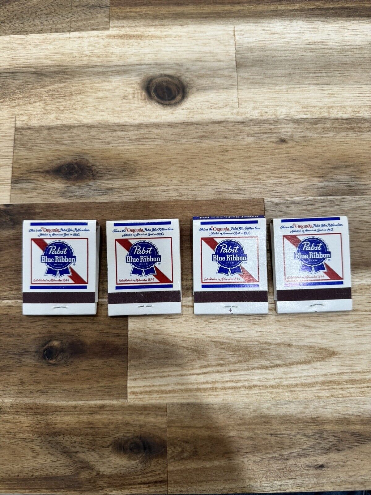 4 Vintage Matchbook Lot: “Pabst Blue Ribbon Beer” UNSTRUCK