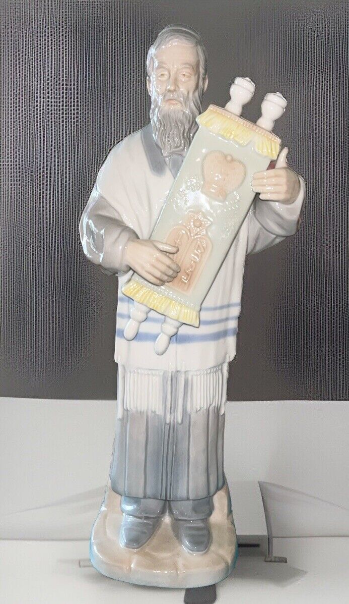 Moshe Yakov Jewish Rabbi Torah Porcelain Figurine Limited Edition NWOT Japan 12”