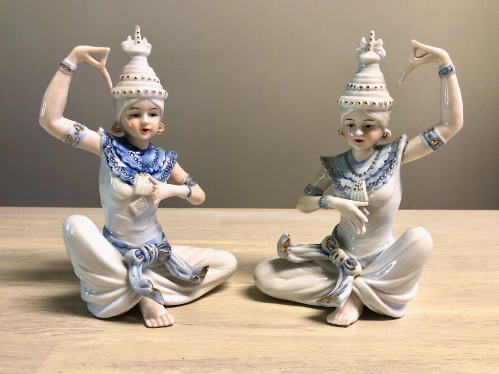 Vintage Seizan Fine Art Porcelain Thai Siamese Porcelain Pair Temple Dancers