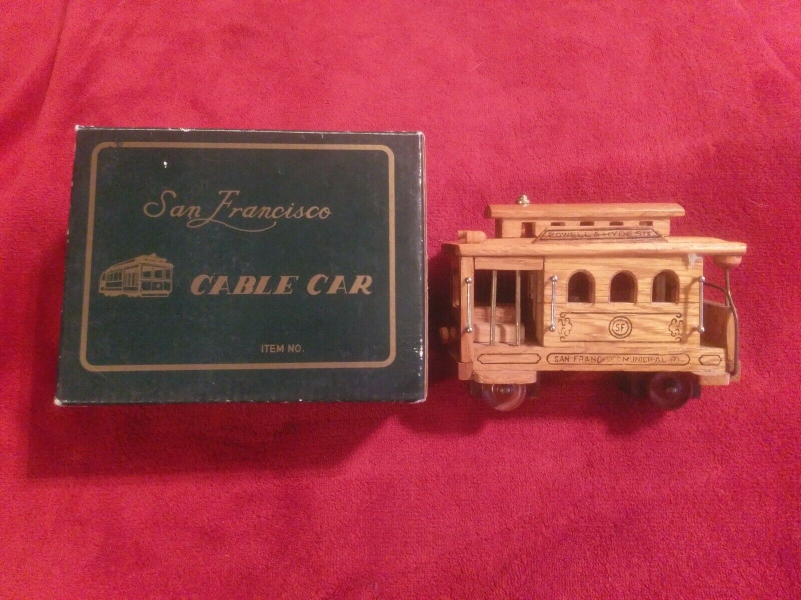 WOODEN SAN FRANCISCO CABLE CAR MUSIC BOX / #25 POWELL & HYDE ST