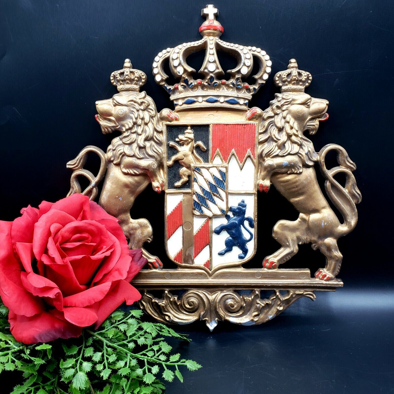 Medieval Knights Coat Of Arms ART Shield Lions Crown Cast Metal Renaissance VTG
