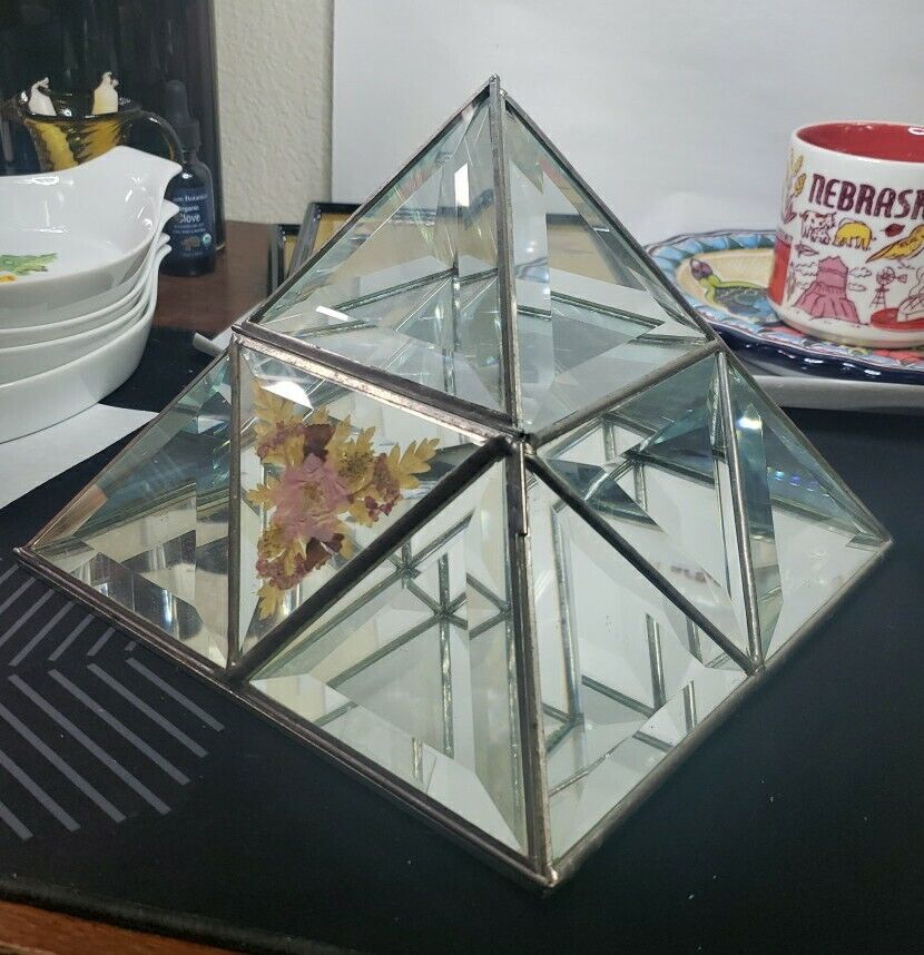 Vtg Handmade Glass Leaded Pyramid Mirrored Curio Display Case Box Pressed Flower