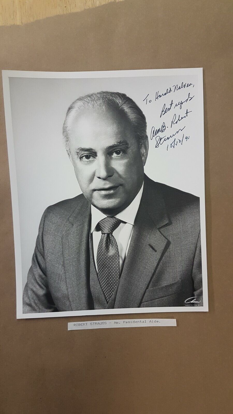 Robert Strauss Autographed Photo 8x10 Politics Politician President Aide signed