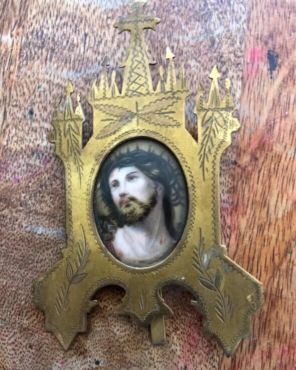 Vintage  Porcelain Ecce Homo in Brass hand cut frame Catholic Church