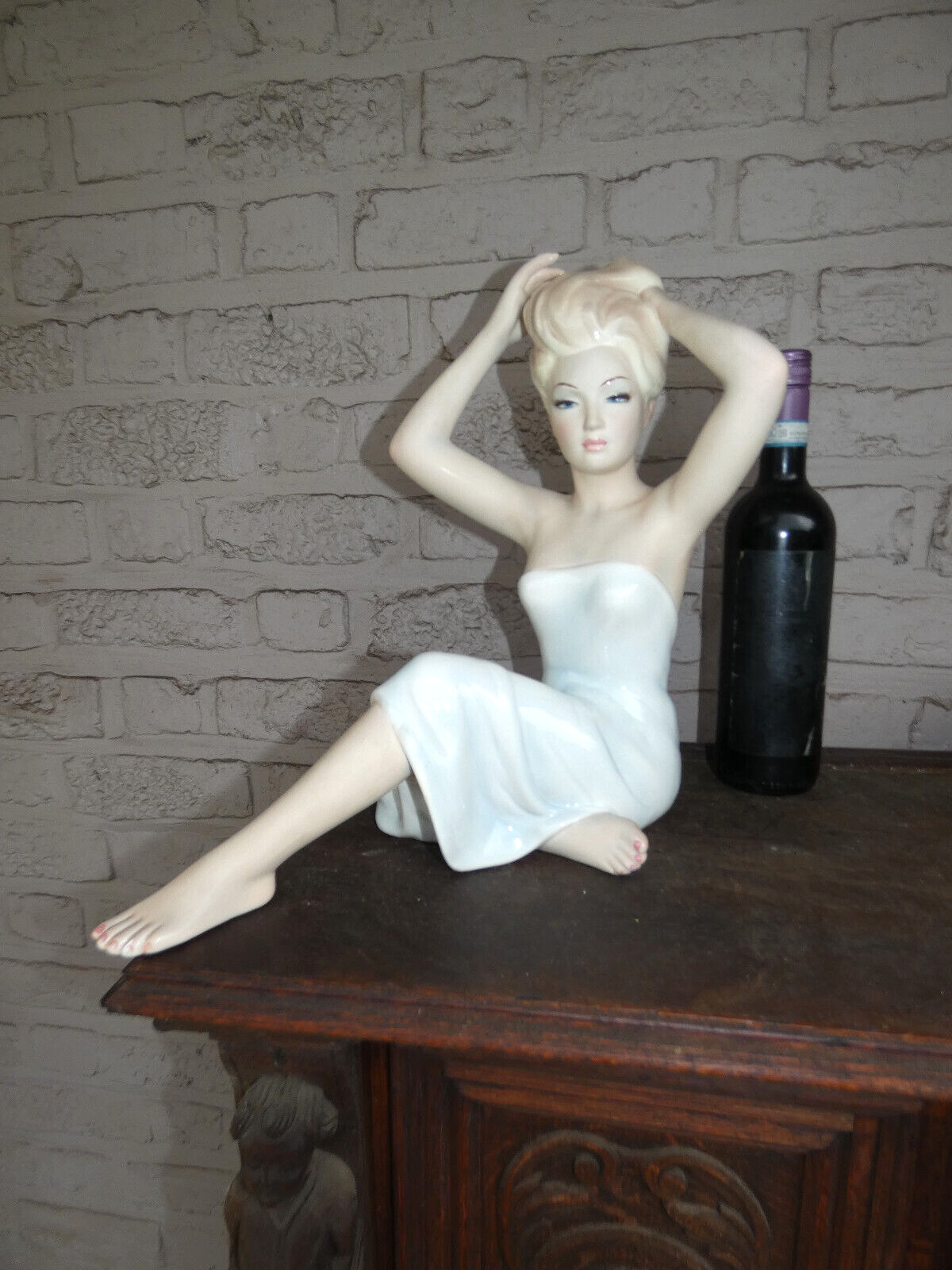 Large Giovanni Ronzan ceramic MArked elegant lady figurine statue italy 1950s