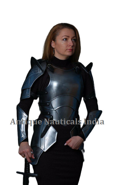 Medieval Lady Armor Cuirass  Queen of the War Halloween Armor Larp Costume 
