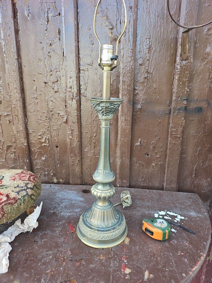 STIFFEL RARE oxidized Bronze Cast Metal Vintage  Table Lamp MCM Grapes Scroll 32
