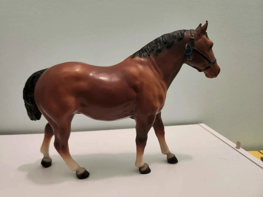 Traditional Breyer Quarter Horse Gelding #99 Two Bits WITH COMPLETE STICKER