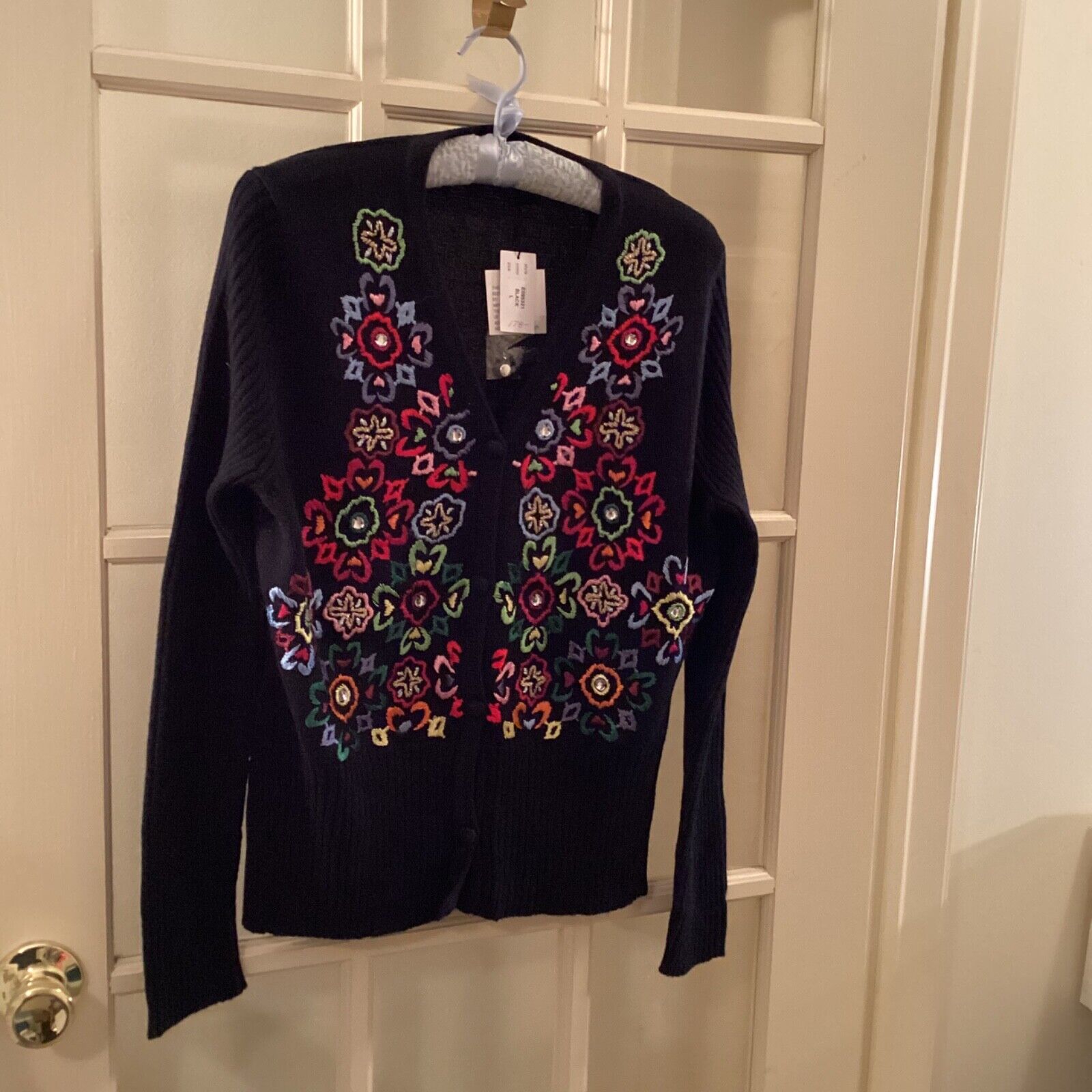 MICHAEL SIMON EMBROIDERED SWEATER. BLACK. LARGE.