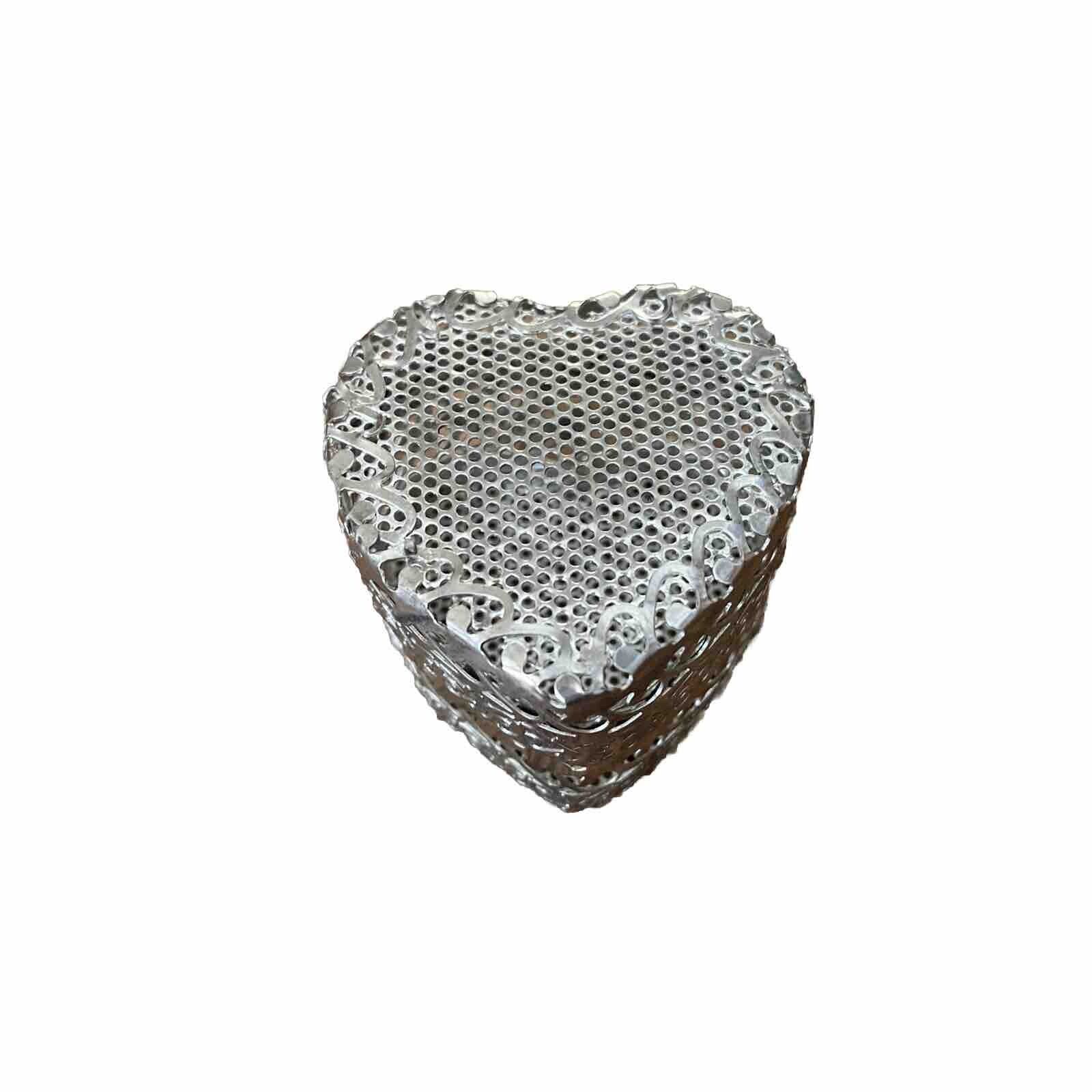 Heart-shaped, trinket box, beautiful, intricate, filigree, metal mesh design