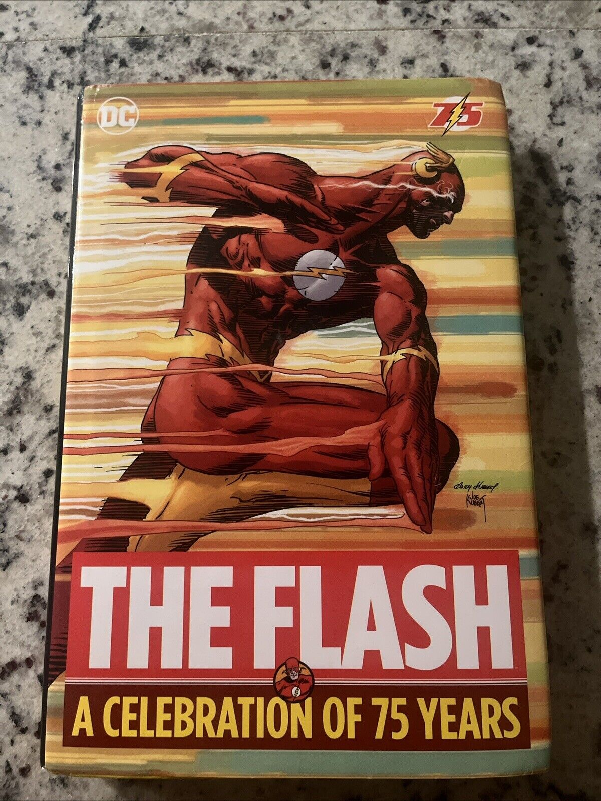 The Flash - A CELEBRATION OF 75 YEARS - Hardcover - DC - Graphic Novel
