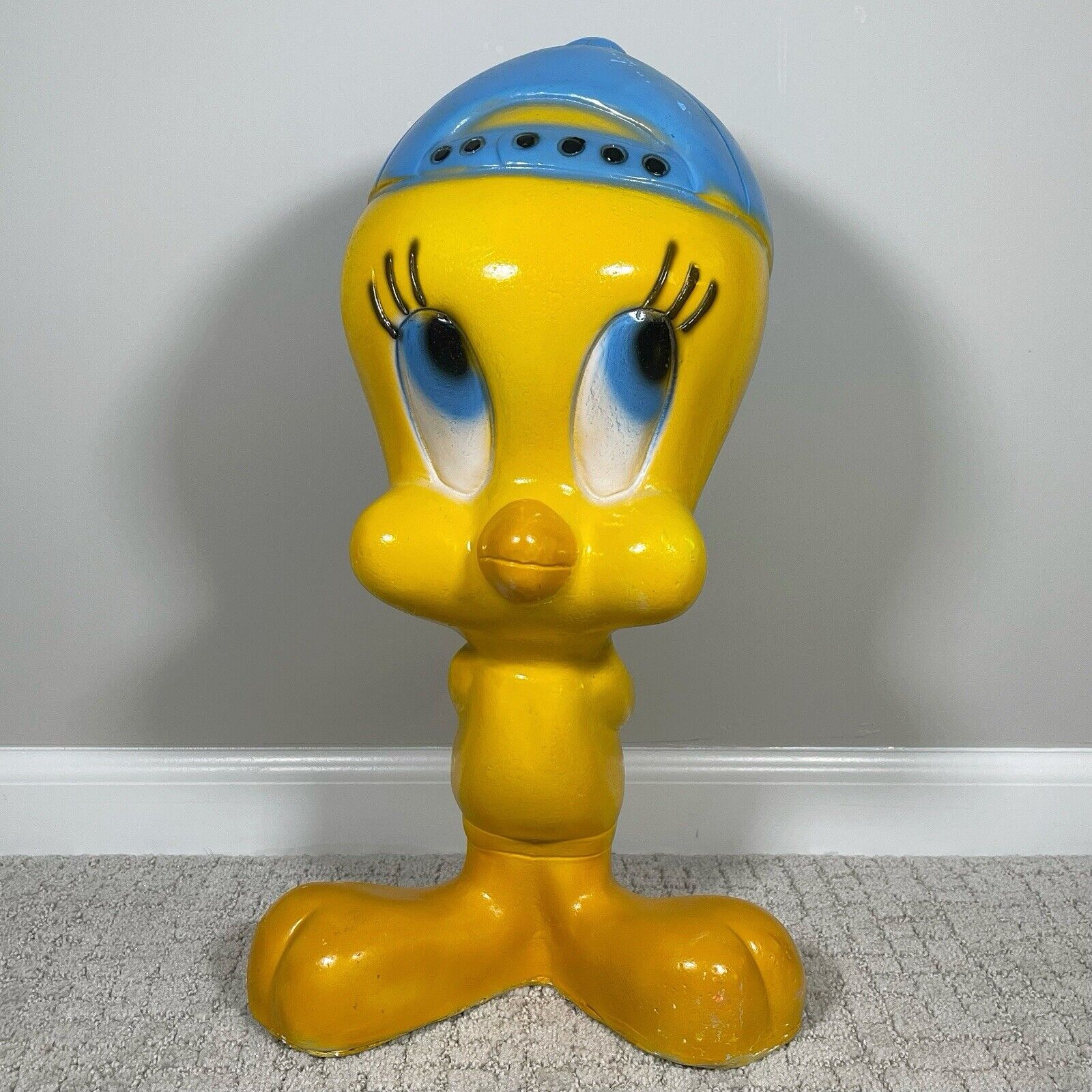 Vintage Tweety Bird 18” Ceramic Statue Coin Bank Warner Bros Studio Looney Tunes
