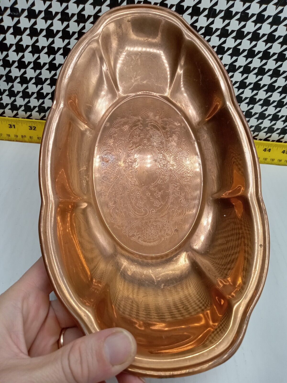 Vintage COPPERCRAFT GUILD Etched Oval Scalloped Copper Tray Platter