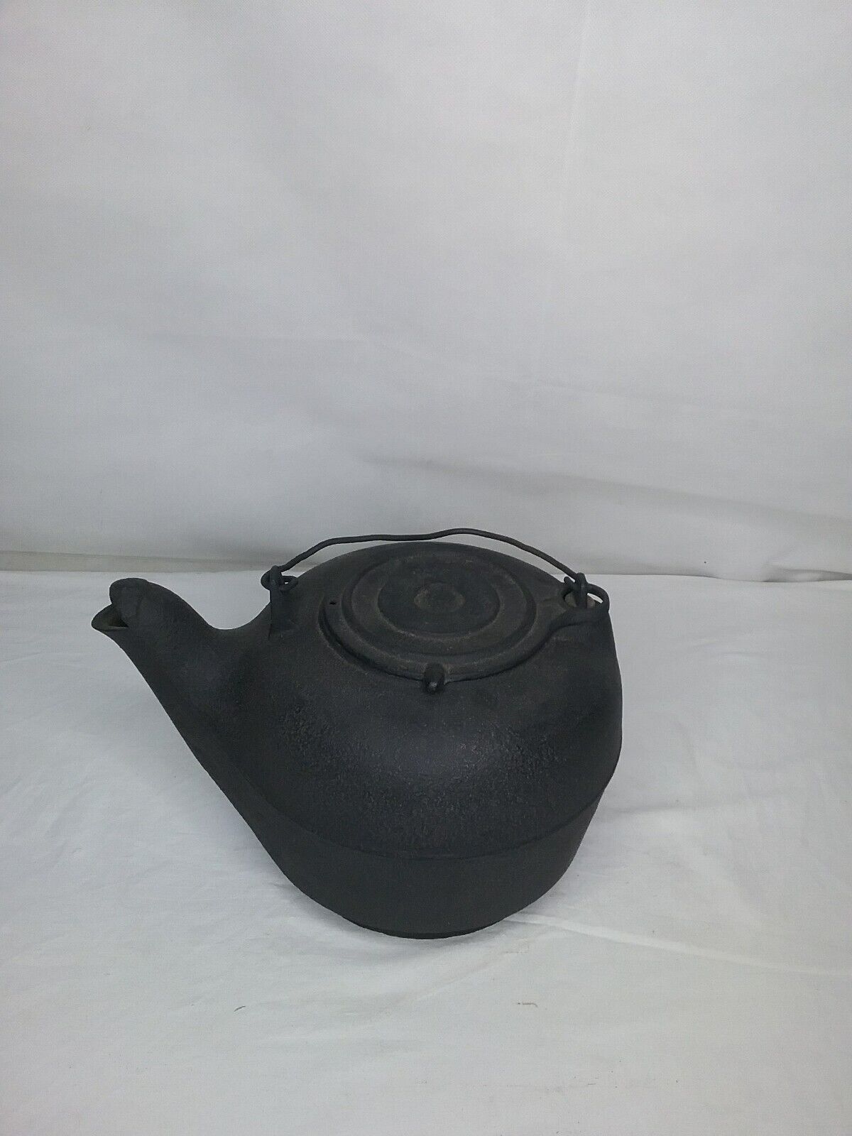 Antique Cast Iron Kettle Swivel Lid Marked Late 1800's Great Condition
