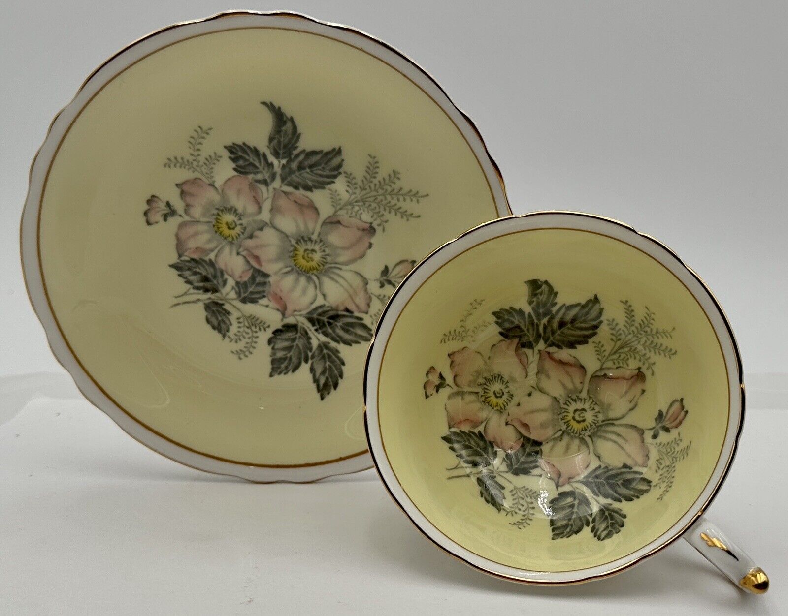 Vintage Paragon England Dogwood Blossom Yellow Teacup & Saucer Set