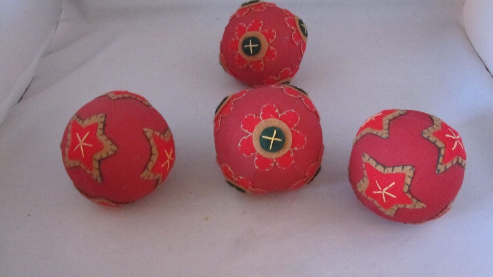4 Large Red Christmas Balls Felt Embroidery Star Floral 4 1/2\