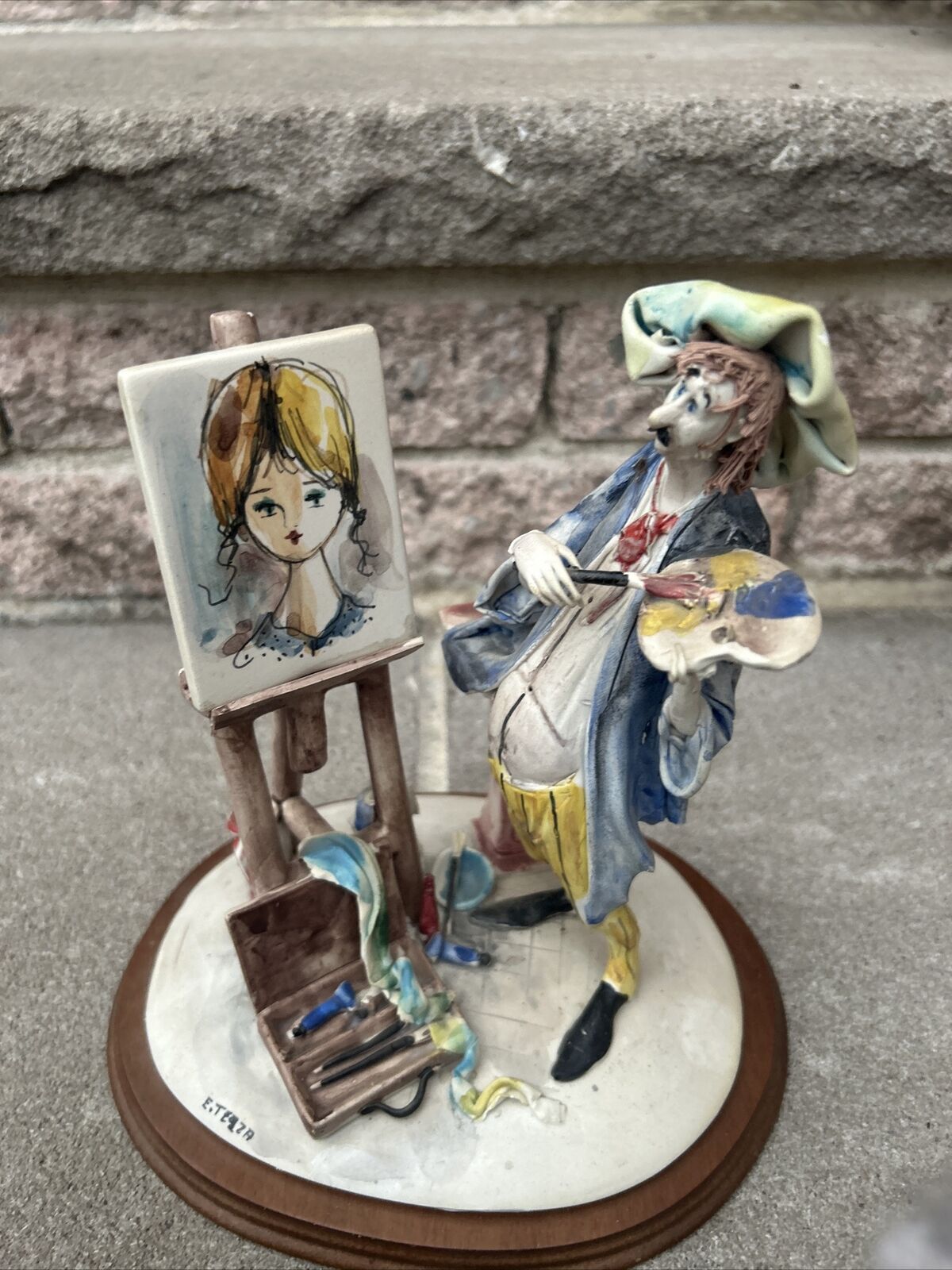 E. Tezza Porcelain Figurine Woman in Hat Painting Protrait of girl #139 Italy